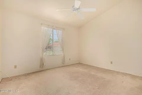 9183 Elderberry St, Tucson, AZ 85747 photo 17