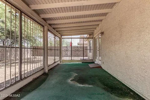 9183 Elderberry St, Tucson, AZ 85747 photo 29