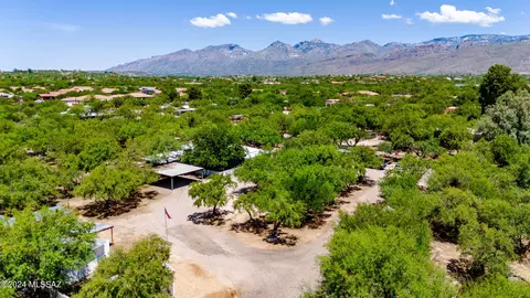 2493 N Mesquite Thicket Ct, Tucson, AZ 85749
