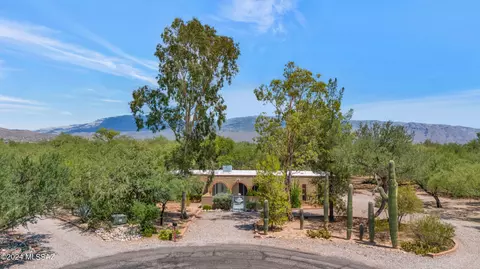 11260 E Quick Draw Pl, Tucson, AZ 85749