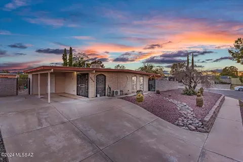 3334 S Summit Ave, Tucson, AZ 85730