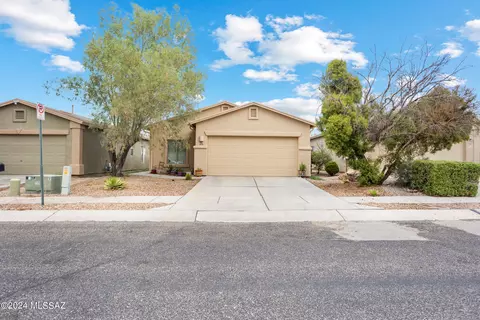6639 S Venetian Dr, Tucson, AZ 85746