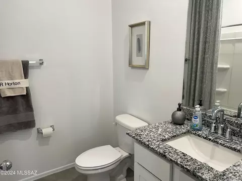 Bath - 9774 E Gray Hawk Dr, Tucson, AZ 85730 photo 1 of 1