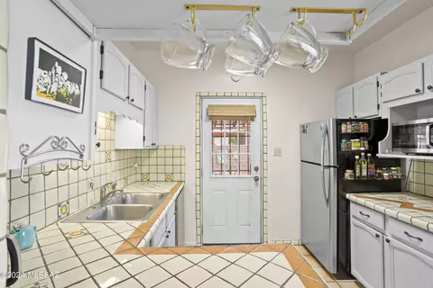 1404 E Silver St, Tucson, AZ 85719 photo 10