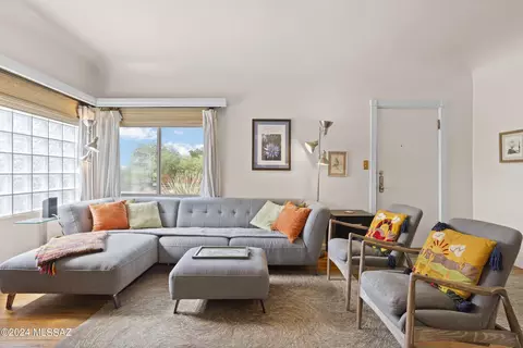 1404 E Silver St, Tucson, AZ 85719 photo 6