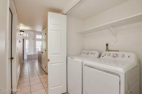 10421 E Thunderbolt Dr, Tucson, AZ 85748 photo 26