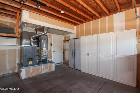 10421 E Thunderbolt Dr, Tucson, AZ 85748 photo 28