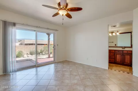 10421 E Thunderbolt Dr, Tucson, AZ 85748 photo 17