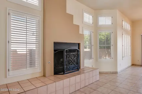 10421 E Thunderbolt Dr, Tucson, AZ 85748 photo 10