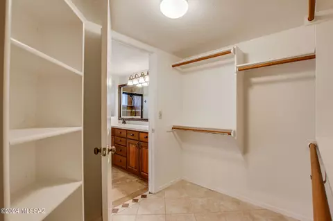 10421 E Thunderbolt Dr, Tucson, AZ 85748 photo 19