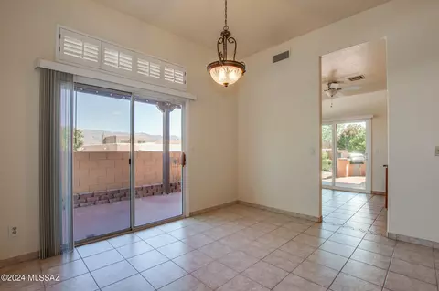10421 E Thunderbolt Dr, Tucson, AZ 85748 photo 12