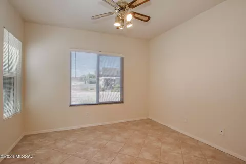 10421 E Thunderbolt Dr, Tucson, AZ 85748 photo 21