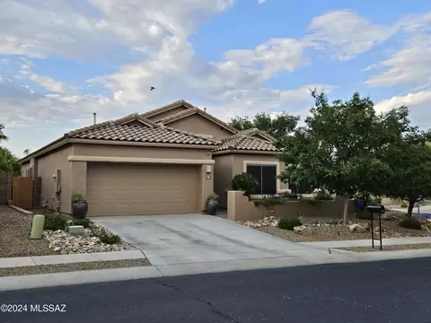 618 W Pizzicato Ln, Oro Valley, AZ 85737