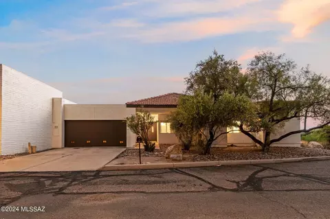 4700 Calle Elegante, Tucson, AZ 85718