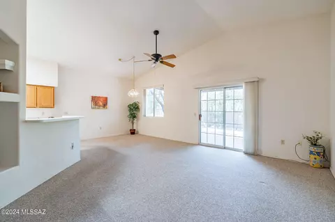 10730 E Migratory Pl, Tucson, AZ 85748 photo 14