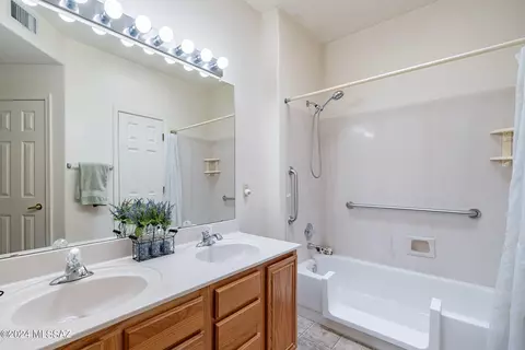 10730 E Migratory Pl, Tucson, AZ 85748 photo 8