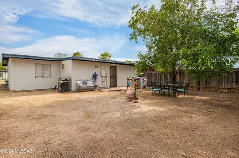 Exterior - 6579 E Hawk Dr, Tucson, AZ 85730 photo 3 of 5
