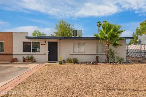 Exterior - 6579 E Hawk Dr, Tucson, AZ 85730 photo 2 of 5