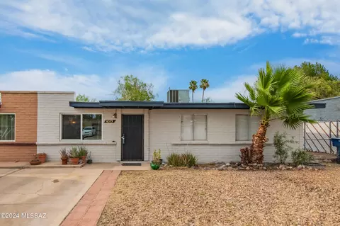 6579 E Hawk Dr, Tucson, AZ 85730