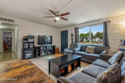 Living - 6579 E Hawk Dr, Tucson, AZ 85730 photo 4 of 4