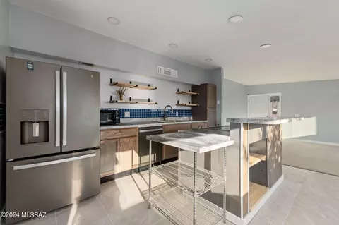 Kitchen - 9831 E 33rd St, Tucson, AZ 85748 photo 3 of 3