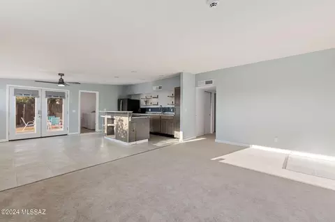 Living - 9831 E 33rd St, Tucson, AZ 85748 photo 4 of 4