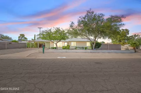 6042 E 23rd St, Tucson, AZ 85711