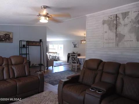 1951 W Eagle Way, Amado, AZ 85645 photo 11