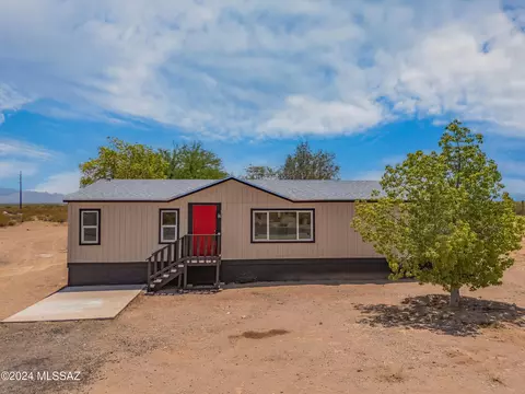 18701 W Avra Valley Rd, Marana, AZ 85653