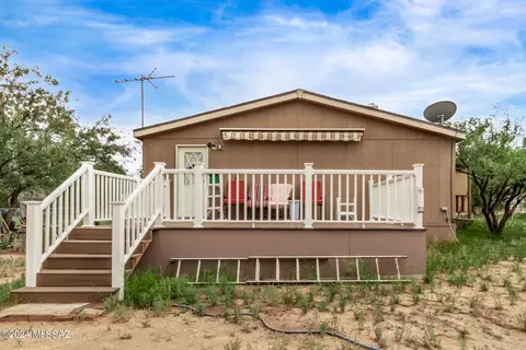 3174 Terrace Dr, Benson, AZ 85602