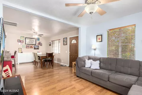 4601 E 7th St, Tucson, AZ 85711 photo 5