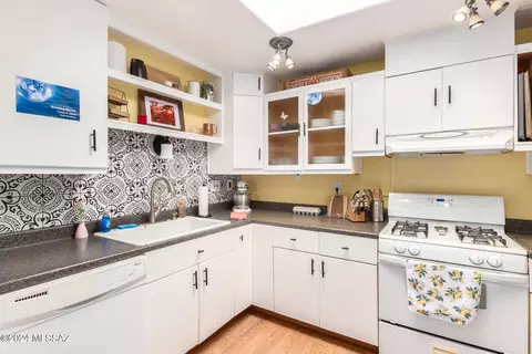 4601 E 7th St, Tucson, AZ 85711 photo 13
