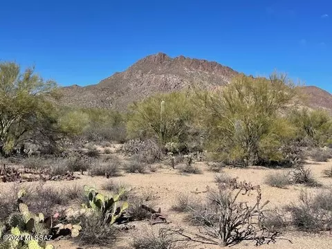 2900 S Kinney Rd, Tucson, AZ 85735