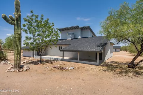 12302 W Orange Grove Rd, Tucson, AZ 85743