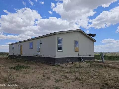 26858 W Four Feathers Loop, Willcox, AZ 85643 photo 6