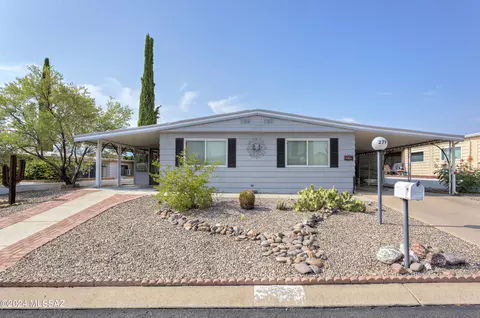 279 W Aliso Dr, Green Valley, AZ 85614
