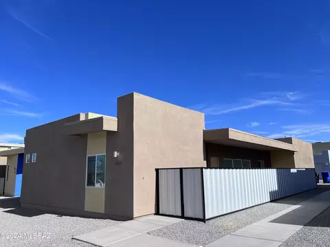 1847 S Math Quiz Dr, Tucson, AZ 85711
