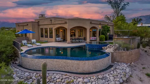 4488 N Hacienda Del Sol Rd, Tucson, AZ 85718
