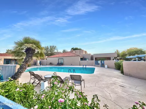 Exterior - 2946 E Windsor St, Tucson, AZ 85716 photo 2 of 6
