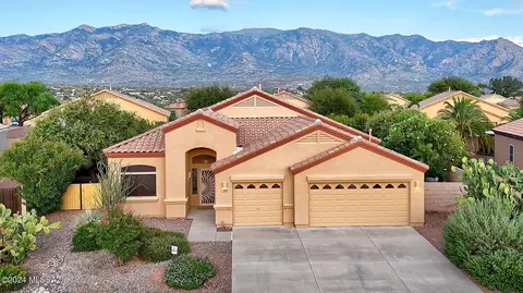 15084 N Pelham Rd, Tucson, AZ 85739