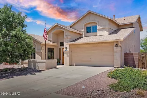 7580 S Errigal Ln, Tucson, AZ 85747