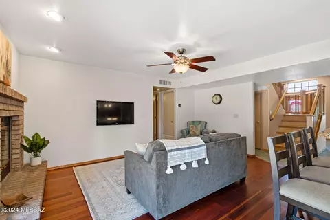 Living - 7580 S Errigal Ln, Tucson, AZ 85747 photo 2 of 2