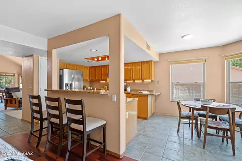 Dining - 7580 S Errigal Ln, Tucson, AZ 85747 photo 2 of 3