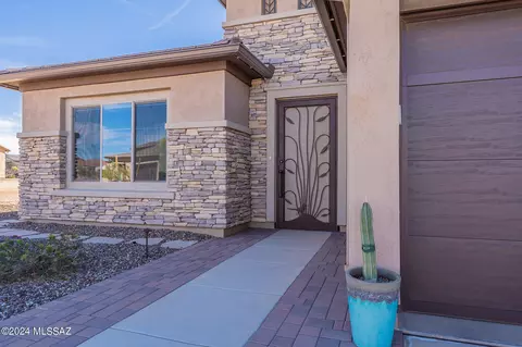 61969 E Quartzite Rd, Oracle, AZ 85623 photo 3
