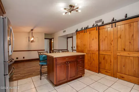 8969 E Kirkpatrick Cir, Tucson, AZ 85710 photo 34
