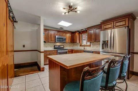 8969 E Kirkpatrick Cir, Tucson, AZ 85710 photo 28