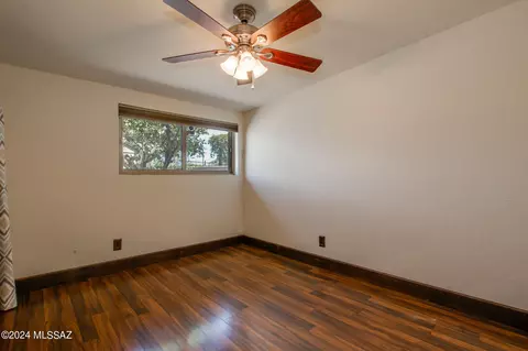 8969 E Kirkpatrick Cir, Tucson, AZ 85710 photo 12