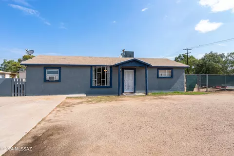 802 W Mossman St, Tucson, AZ 85706
