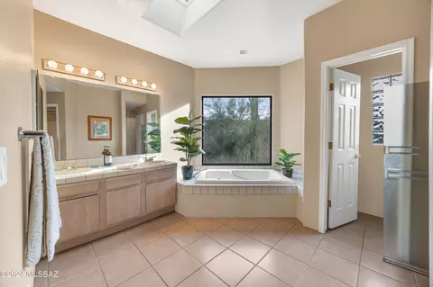 555 E Agave Dr, Tucson, AZ 85704 photo 32