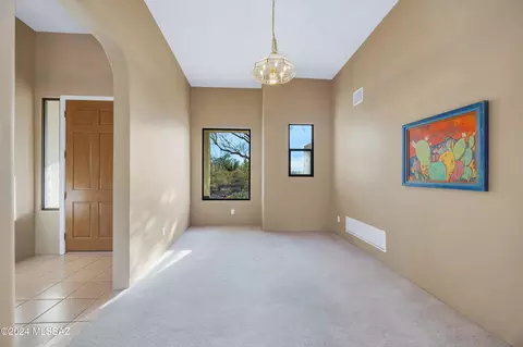 555 E Agave Dr, Tucson, AZ 85704 photo 9